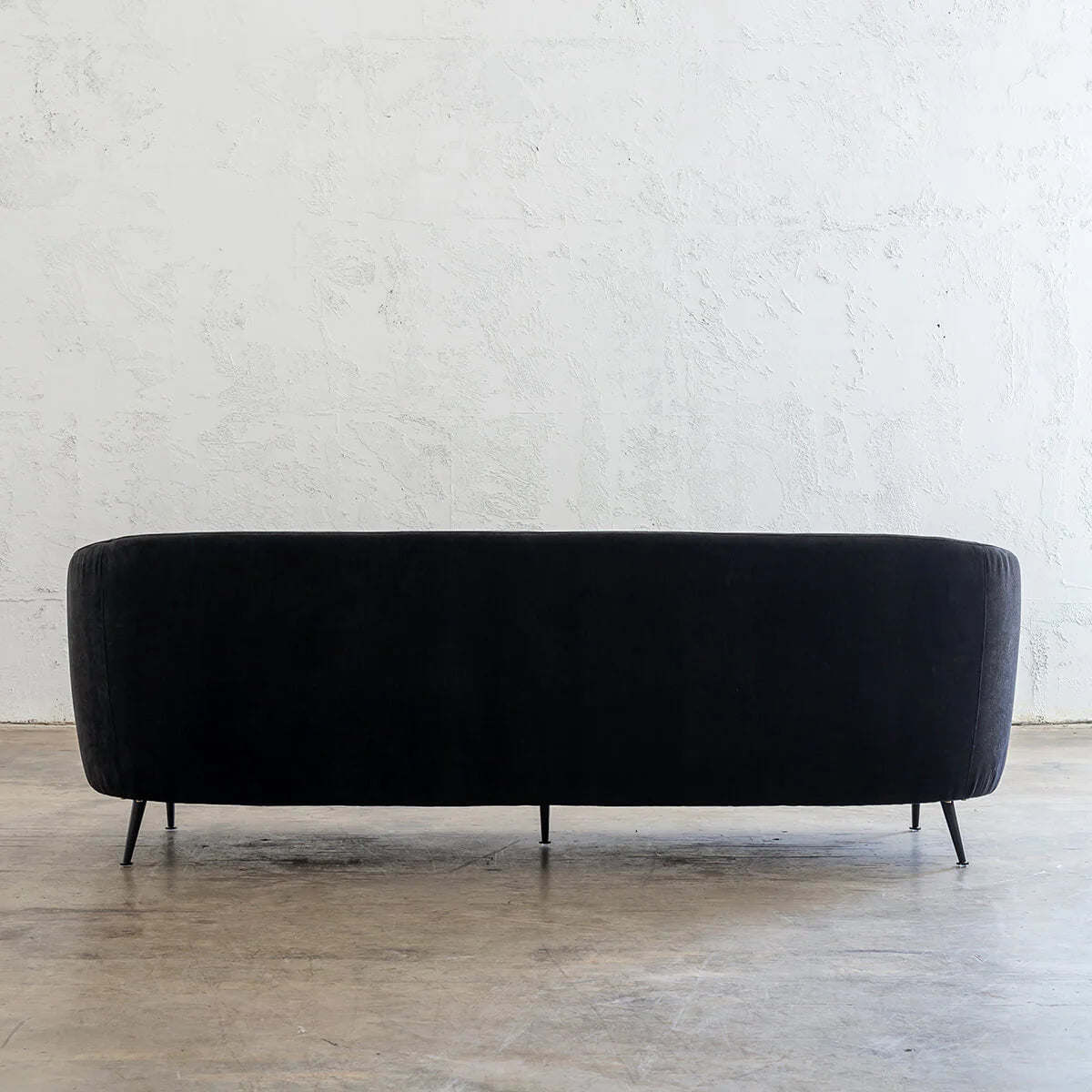 3 Seater Curve Luxurious Sofa Black