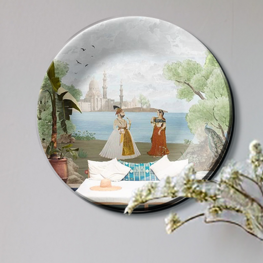 King and queen vintage ceramic hanging wall plate