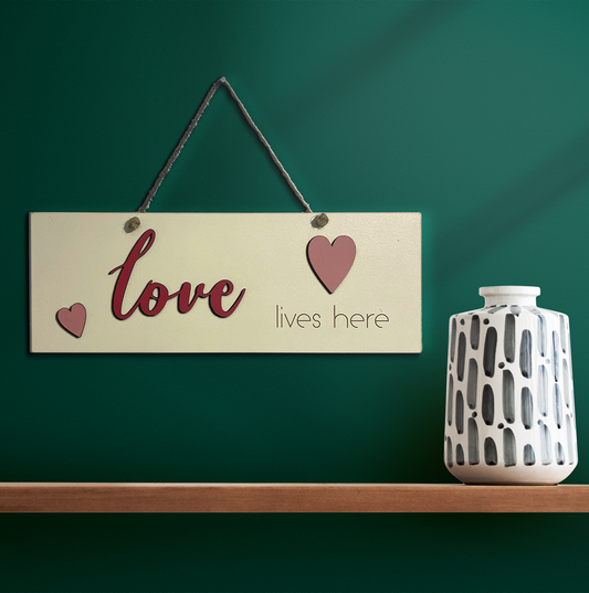 LOVE Quotes Wooden Wall Hanging